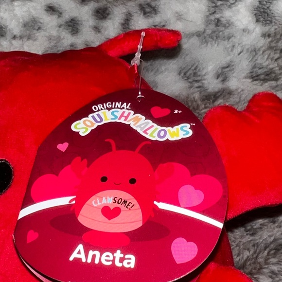 Aneta Squishmellow - Picture 5 of 5